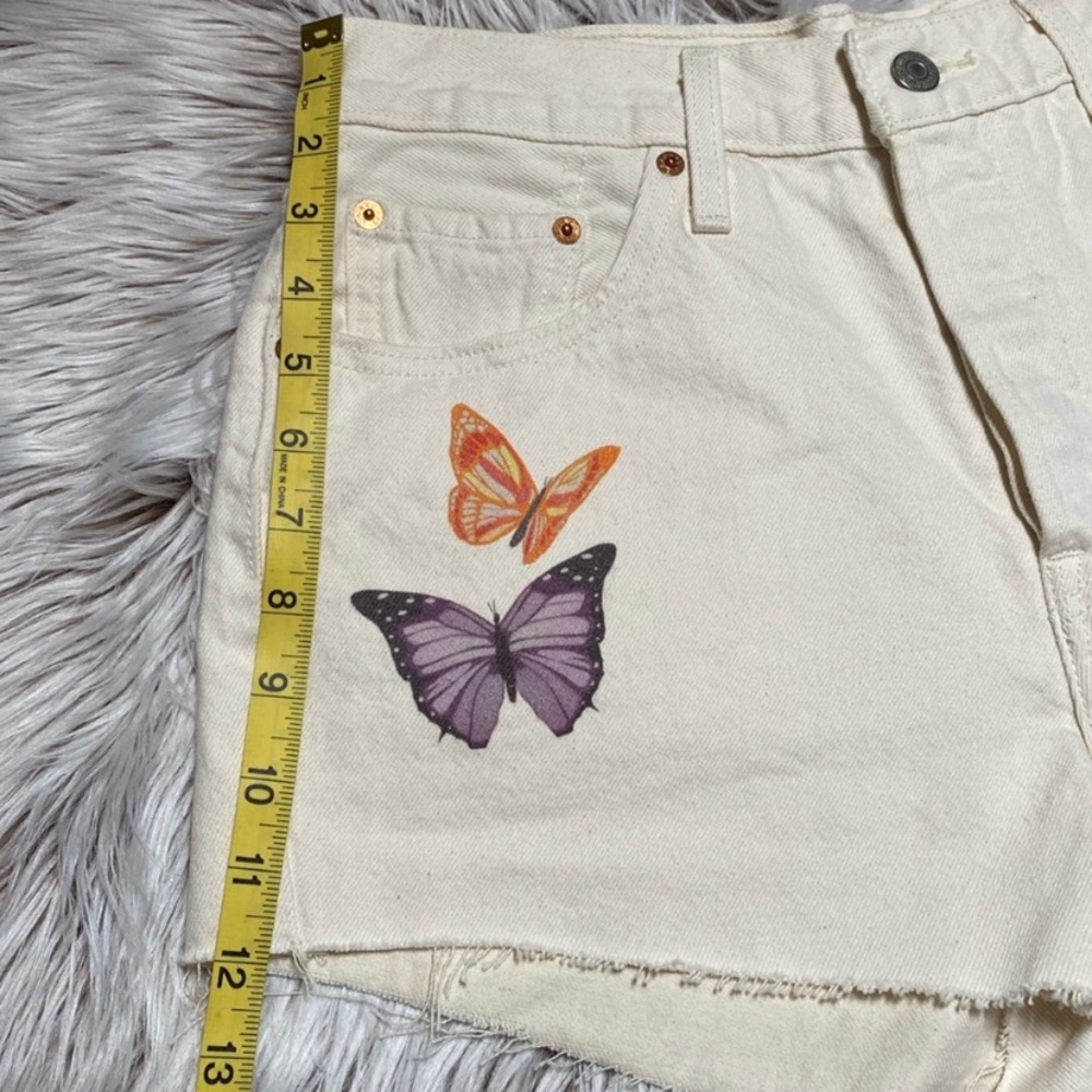 Levi's 501 High Rise Denim Jean Cutoff Shorts Give Me Butterflies Y2K Womens 29 - Picture 3 of 14